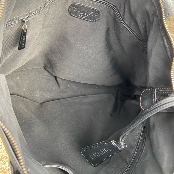 Chanel Black Leather Monogram Tote - Picture 4 of 8